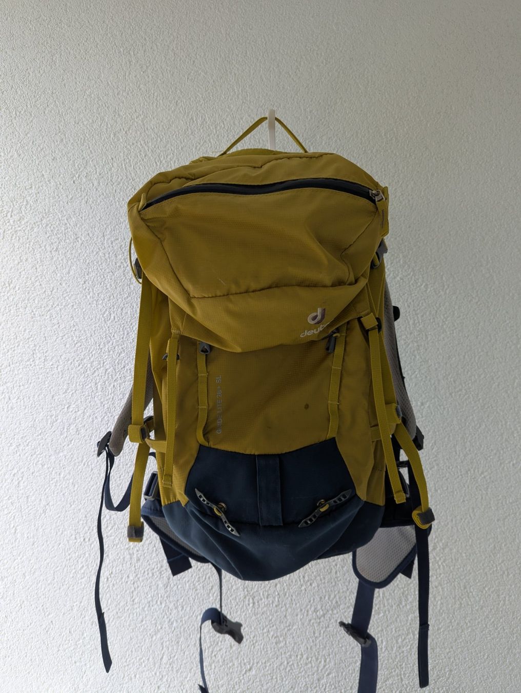 Deuter Zaini: Deuter Guide Lite 28+ SL (28 Liter) – Usato da Biberstein venduto da Sempervivum