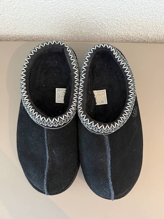 Scarpe da donna: Ugg tasman - gute Zustand Gr. 38 – Usato da Zürich venduto da hoiliaaa 1