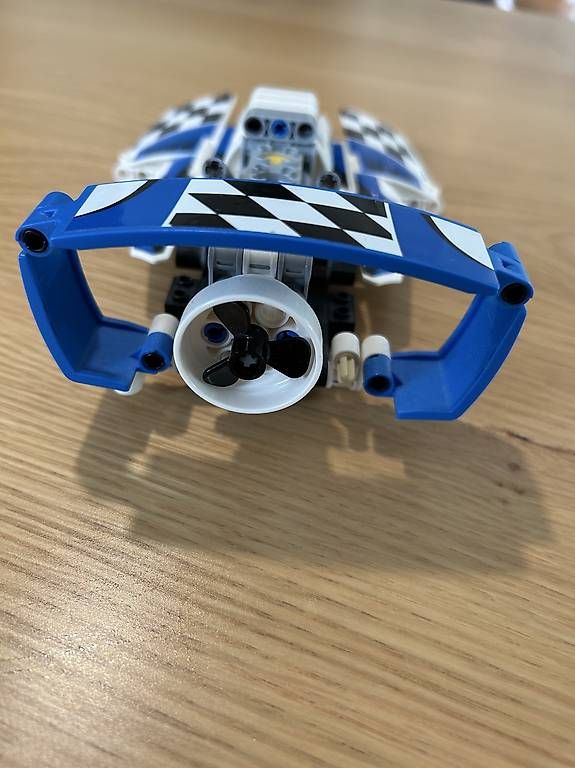 Baukästen: LEGO Technic Renngleitboot 42045 – Gebraucht aus Buttisholz von sozifrosch 2