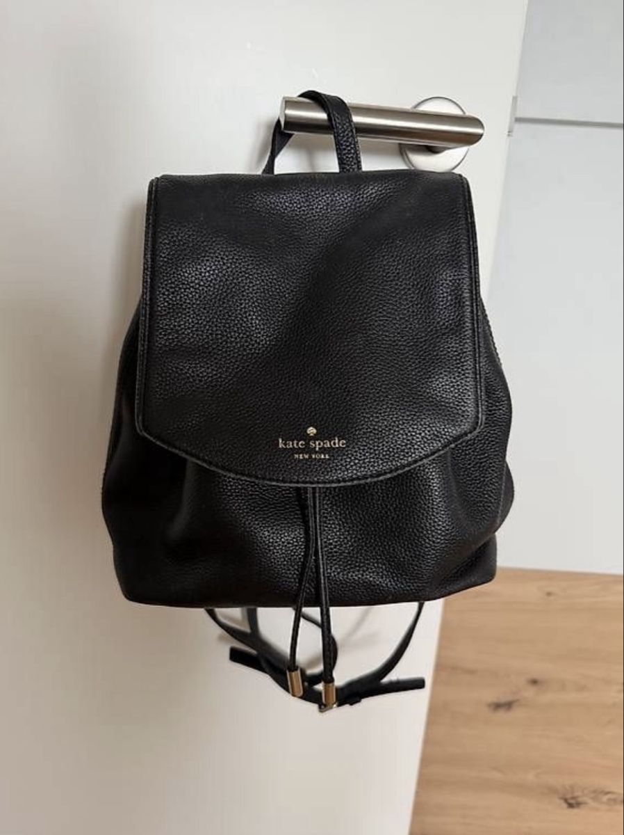 Kate Spade Zaini: Kate Spade Rucksack schwarz Leder gebraucht – Usato da Oberentfelden venduto da meelamoon
