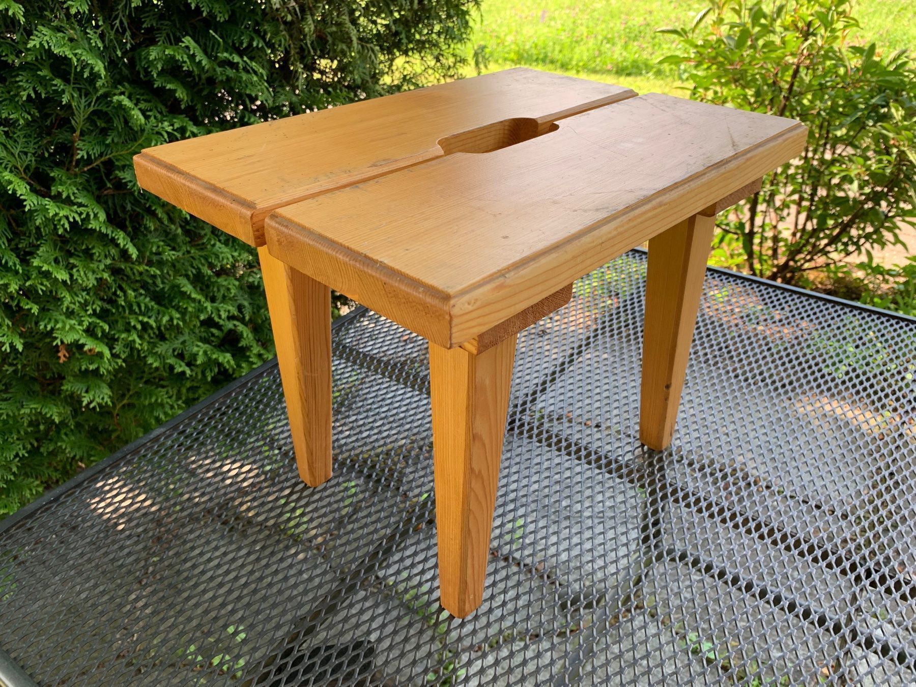 Hocker: wunderschöner Schemel aus Massivholz – Gebraucht aus Feldbach von Olive1 2