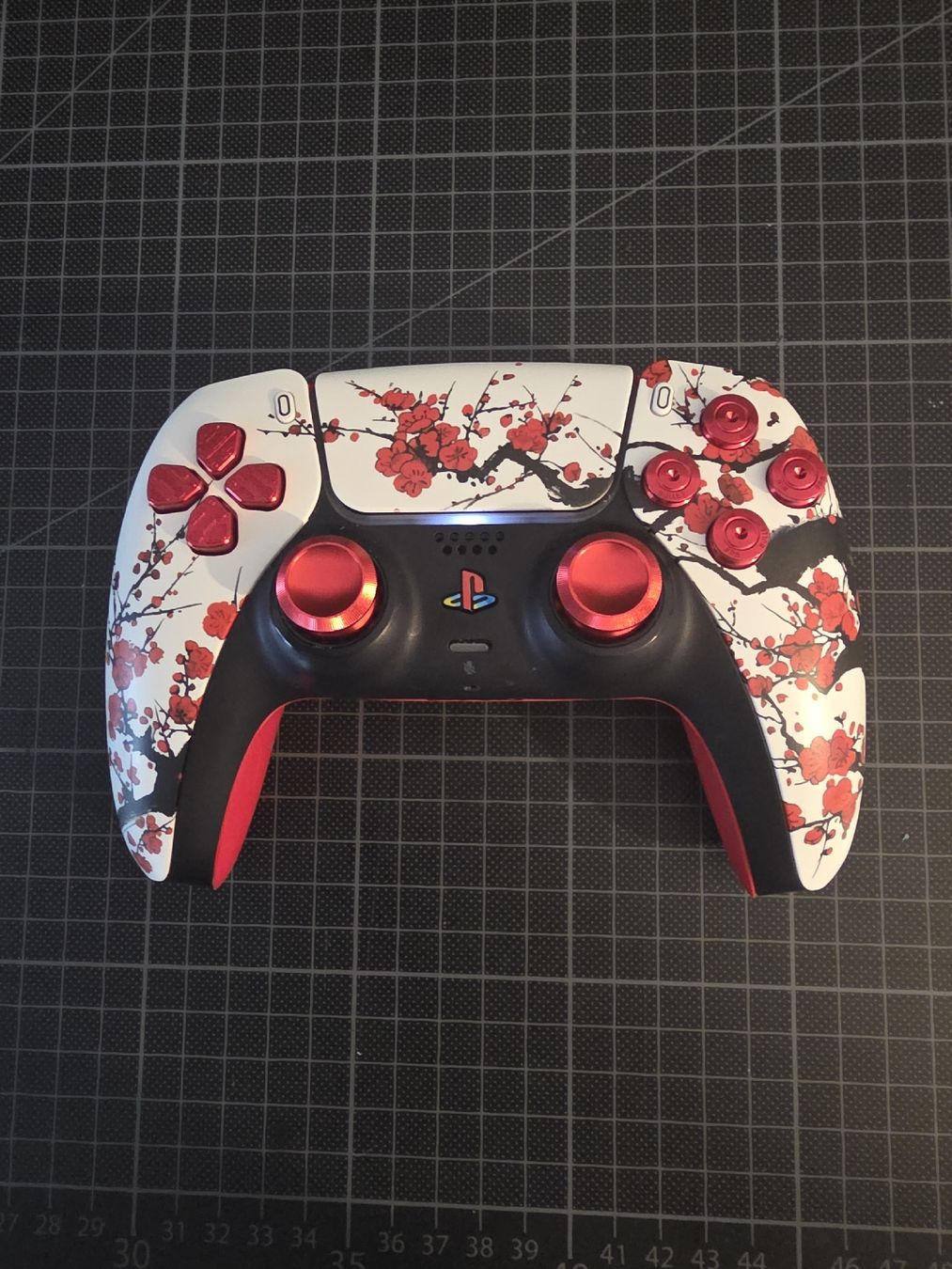 Sony Controller: PS5 Controller mit Kirschblüten Design! – Nuovo (secondo la descrizione) da Sargans venduto da ver_ncy5