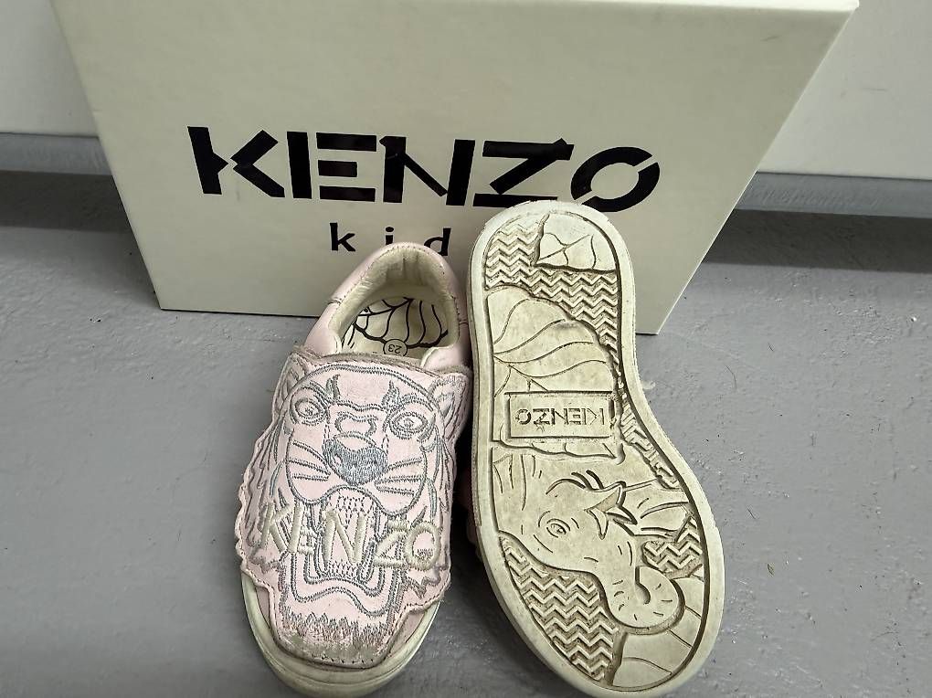 Kenzo Scarpe per ragazzi: Scarpe Kenzo 23 – Usato da Bellinzona venduto da mon_2wjn