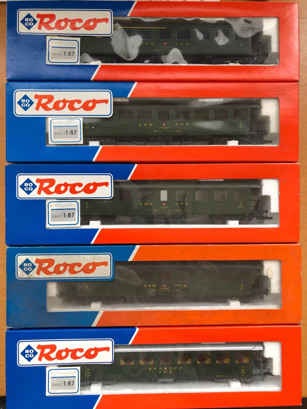 Roco Modellini di ferrovie: Roco 5er Set SBB NEU – Nuovo (secondo la descrizione) da Ostermundigen venduto da Garmin03