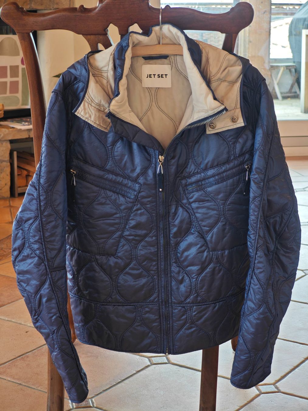 Jet Set Jacken: Jetset Übergangsjacke Grösse 3 Metallic Blau – Gebraucht aus Freienbach von Xyzchristianxyz 1