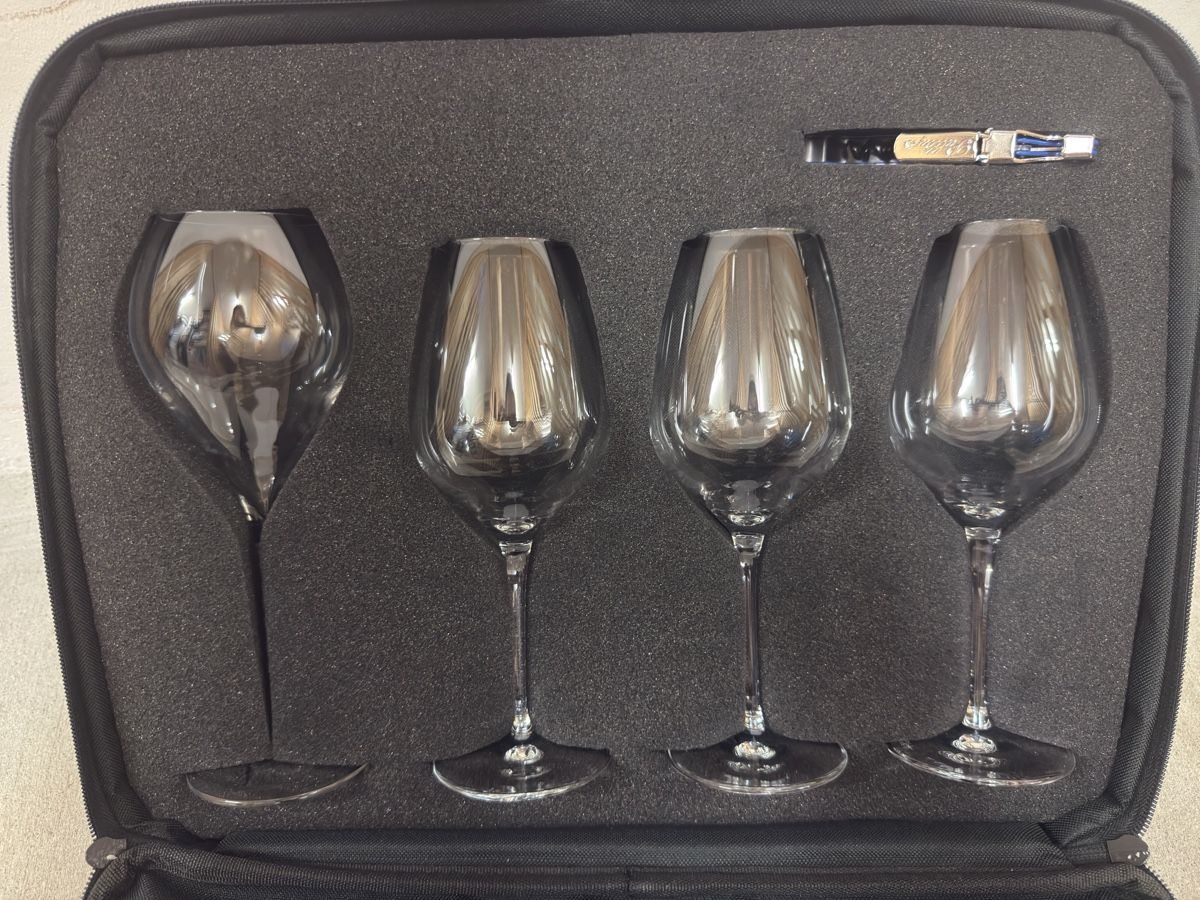 Verres: Kit sommelier: Set bicchieri vino valigetta AIS e Libri – Neuf (Voir description) à Zürich par fed_5zp9 2