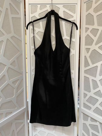 Robe noire courte