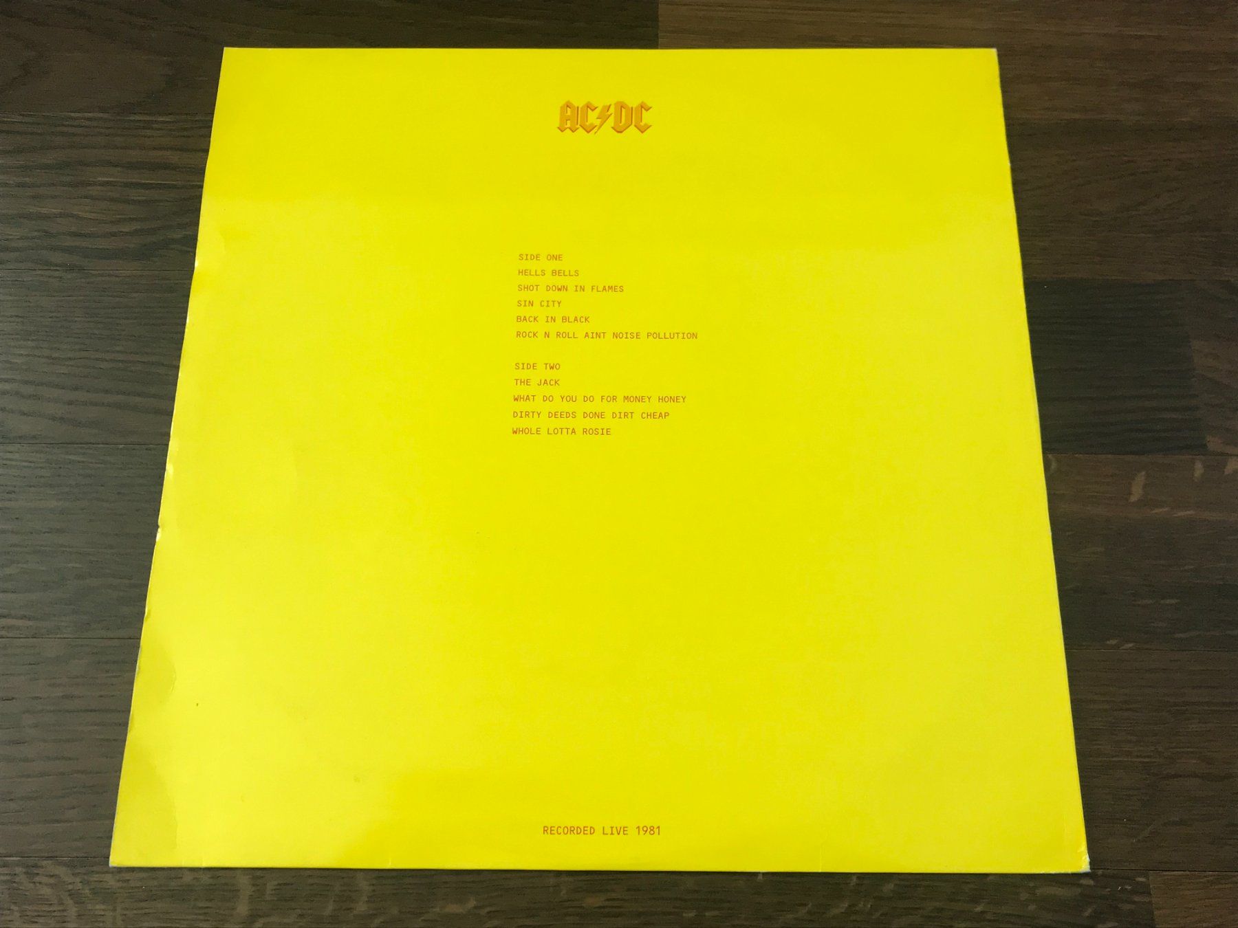 Schallplatten: AC/DC - Give all the .... LIVE – Gebraucht aus Buchs AG von Archie 1