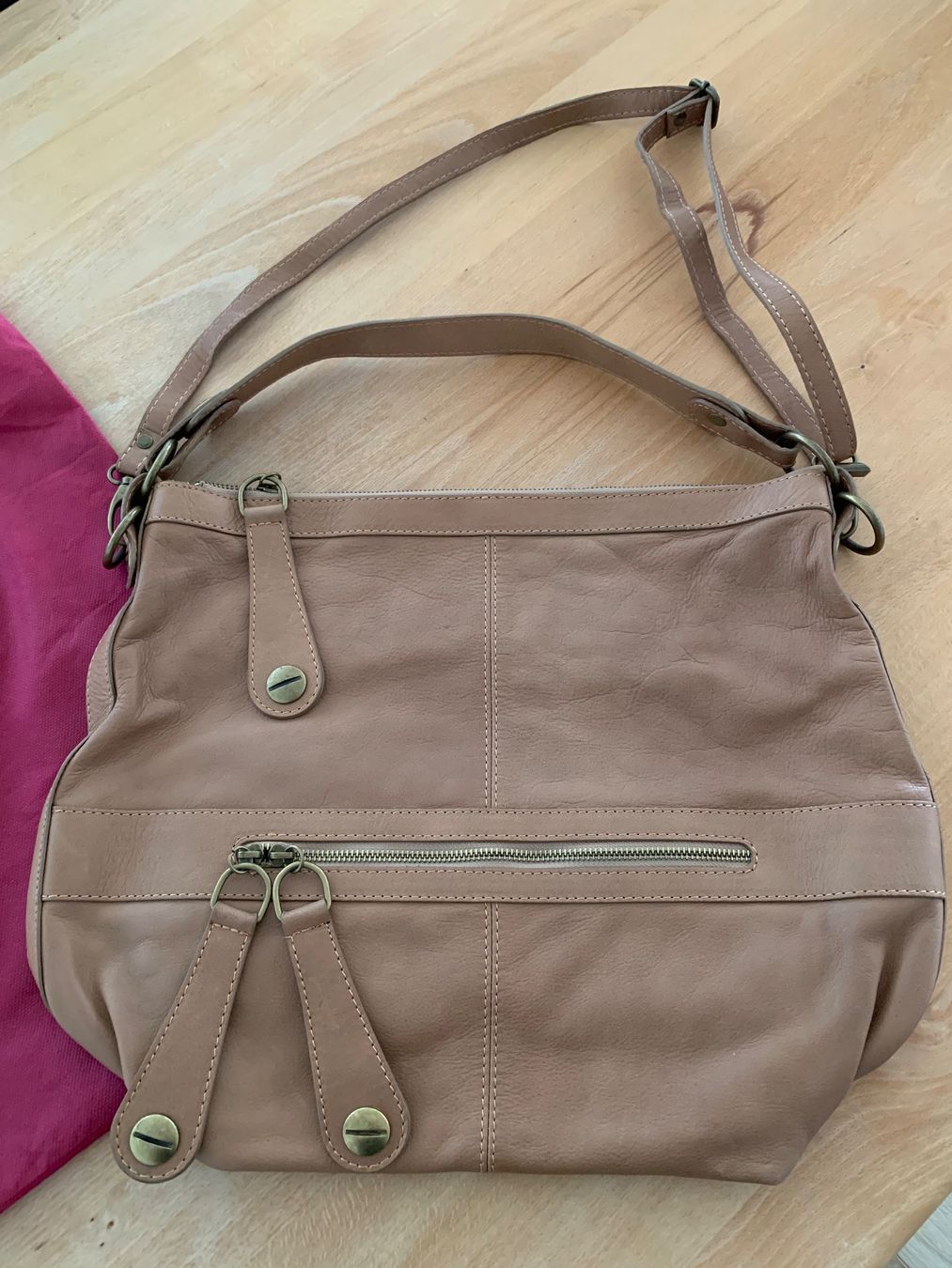 Taschen für Damen: Ledertasche – Neu (gemäss Beschreibung) aus Enggistein von THE-IGOR 1