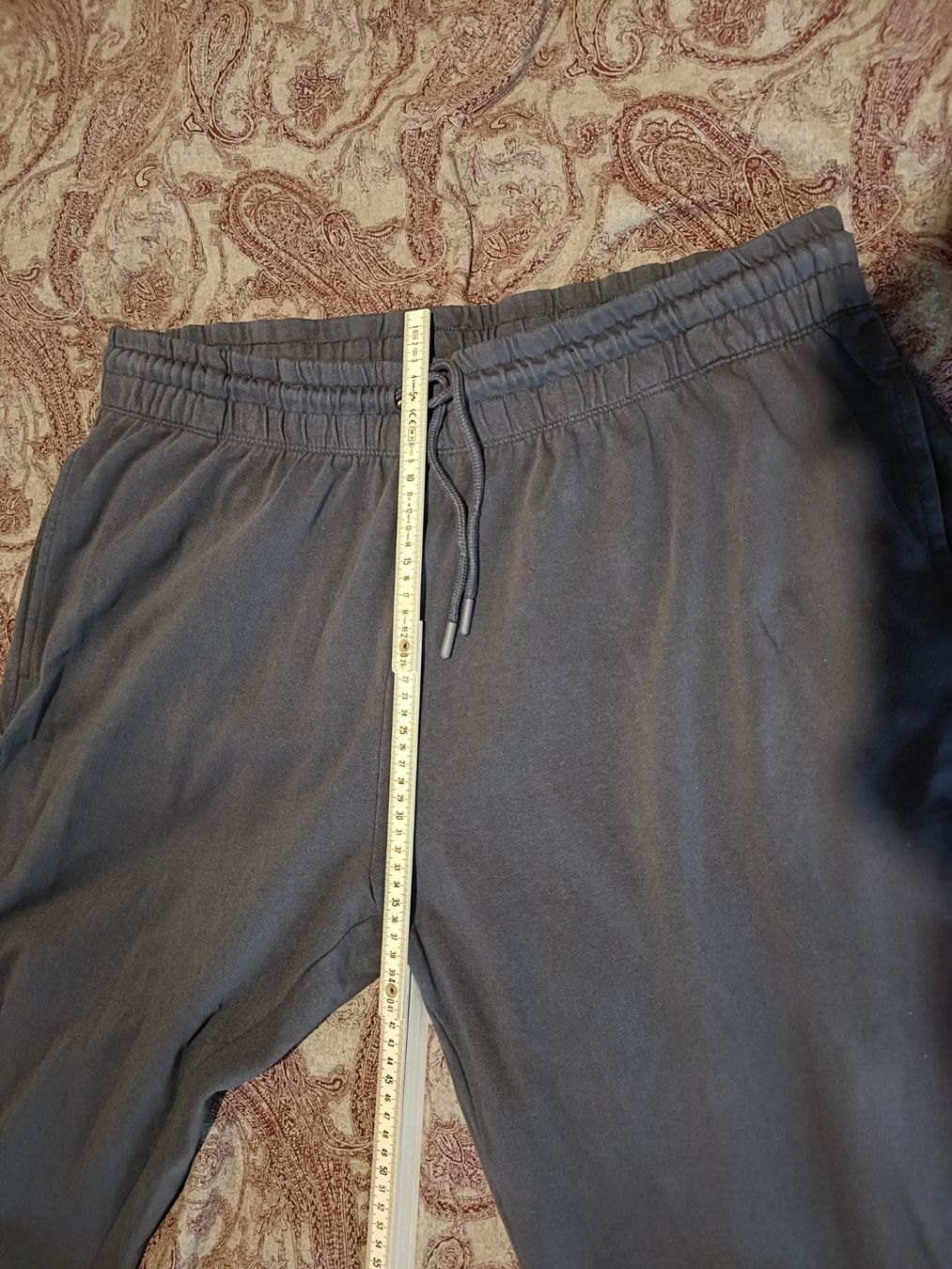 Pantaloni: pantalon de training (peu utilisé) – Usato da Sion venduto da dav_96jh 7