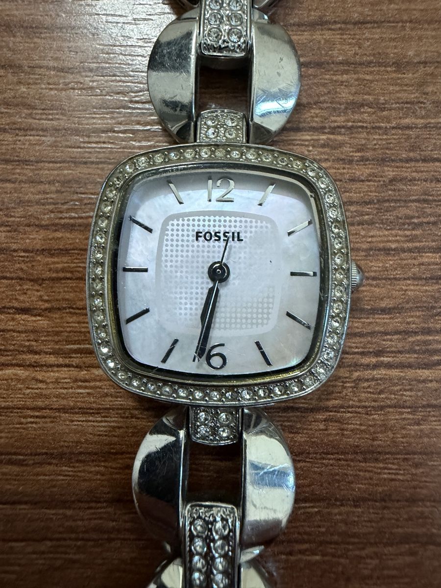 Fossil Orologi: Fossil Damenuhr silber – Usato da Dänikon ZH venduto da RAFIMIKI 1