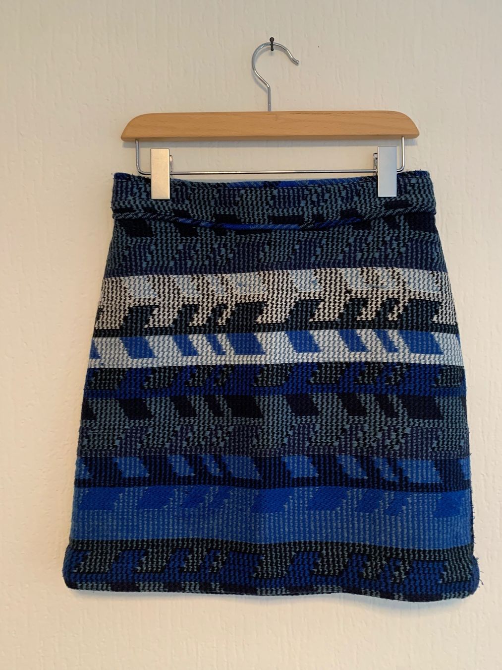 Maje Gonne: Mini jupe Maje (taille 34) – Usato da Lausanne venduto da Xiaoxi