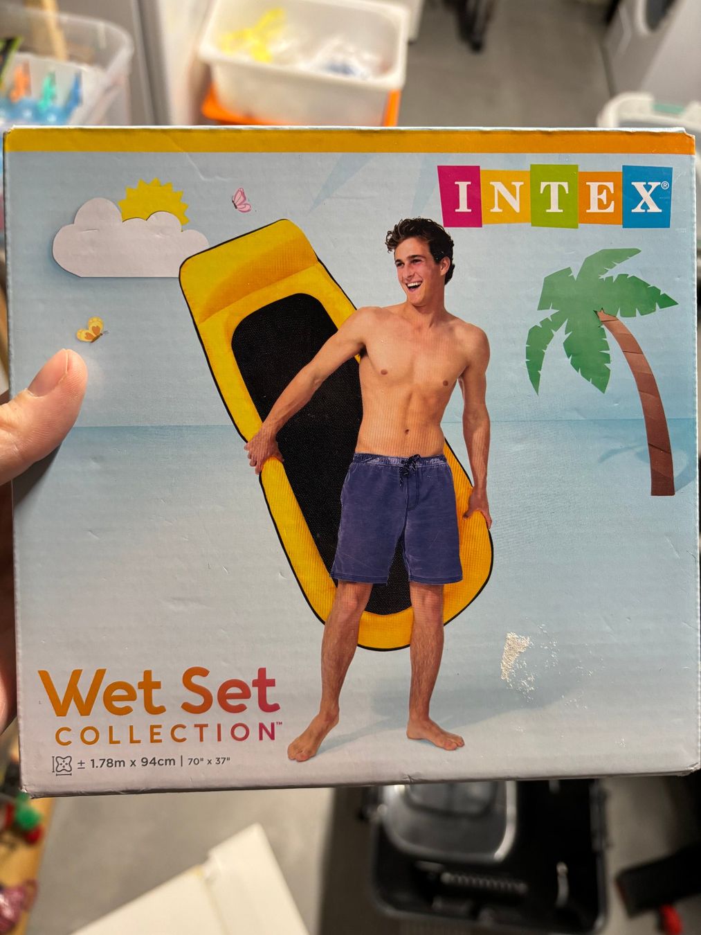 Salvagente: Matelas gonflable de piscine avec filet Intex neuf – Nuovo (secondo la descrizione) da Salvenach venduto da gwenwywar
