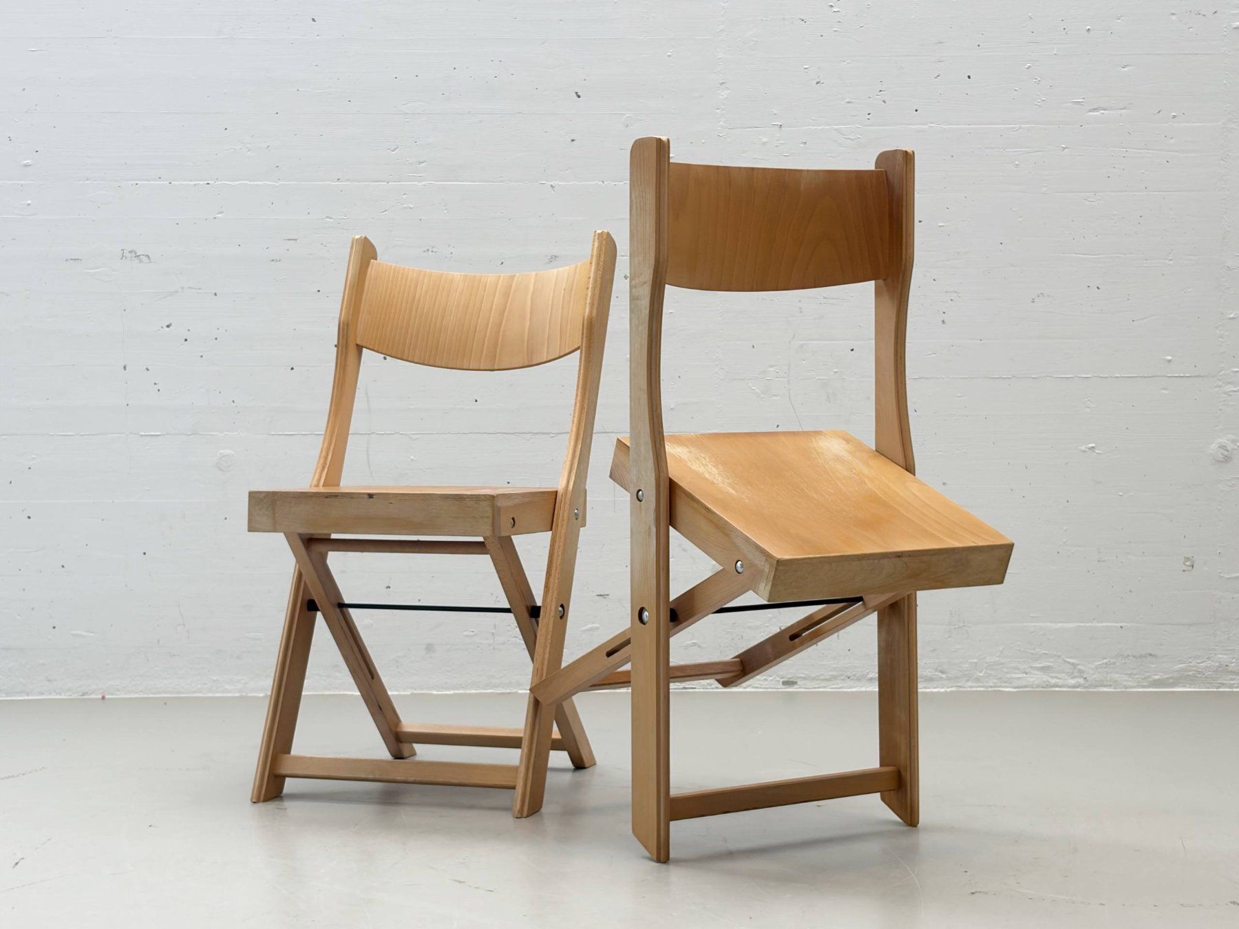 Sedie: Klappstühle aus Buchenholz, Schweiz, 1990er – Usato da Zürich venduto da LeMoege 2
