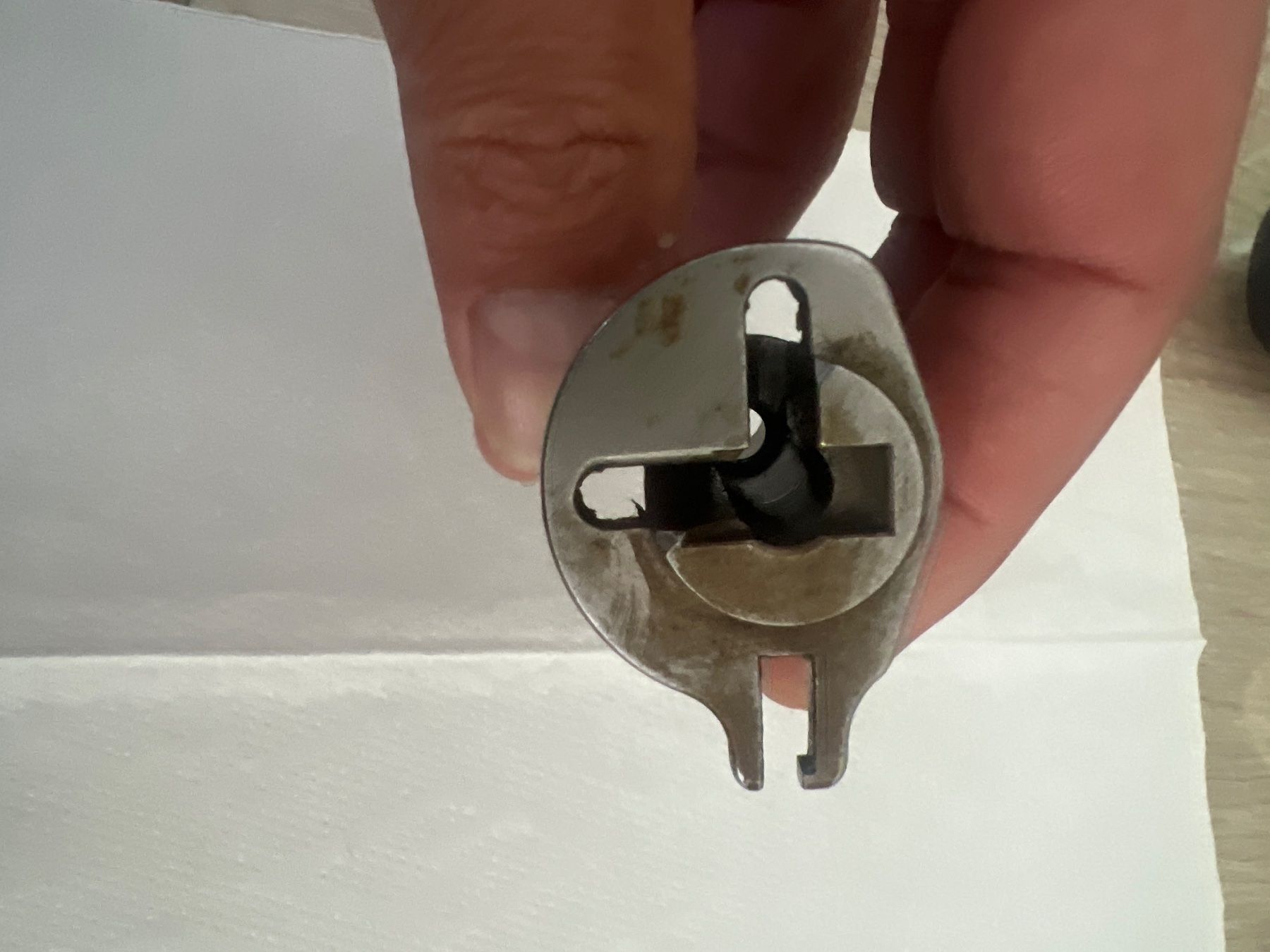 Schweizer Armee Uniformi: Karabiner K31 – Usato da Lausanne venduto da  1