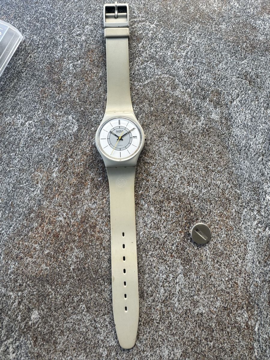 Swatch Orologi: Swatch Grey 1984 – Usato da Sursee venduto da Dersempacher 2