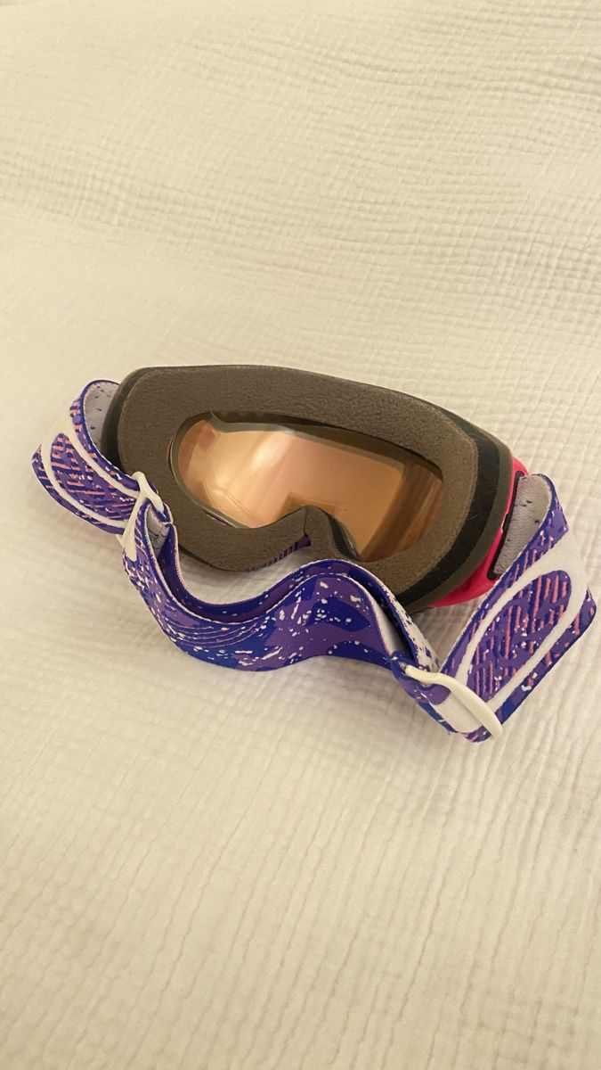 Oakley Occhiali & Lenti: Ski-/Snowboardbrille Oakley  – Nuovo (secondo la descrizione) da Basel venduto da JMSZ 2