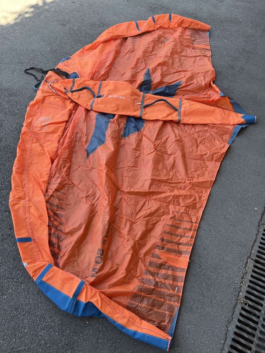 Surf: f one strike v2 grösse 5.5m2 wingfoilen – Usato da thun venduto da Globi003 1