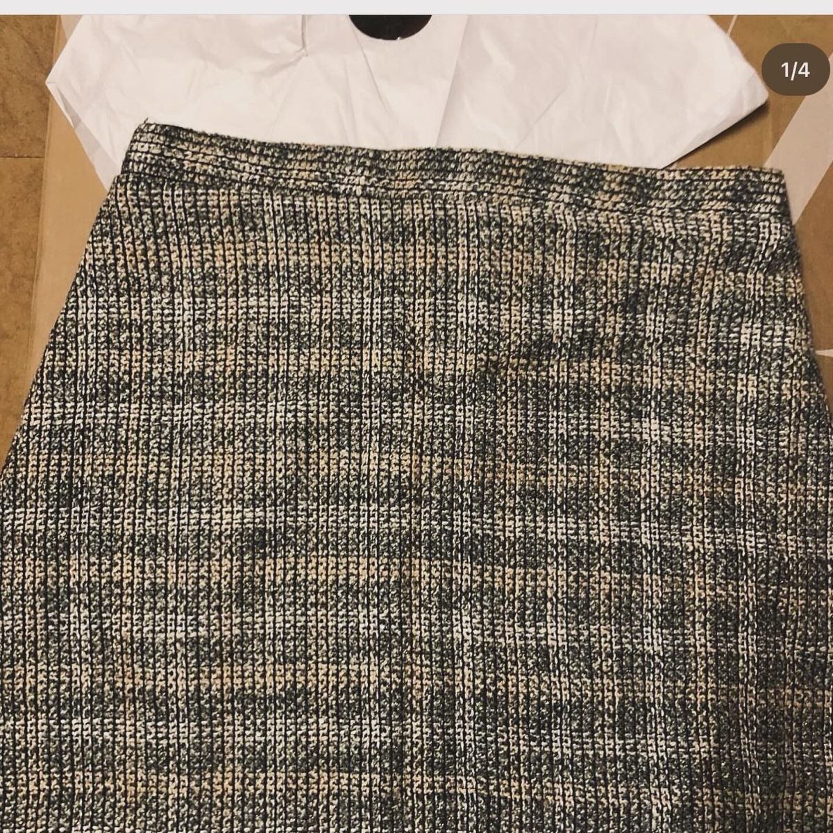Zara Gonne: Zara skirt – Nuovo e nell'imballaggio originale da Opfikon venduto da MabelCouture 1