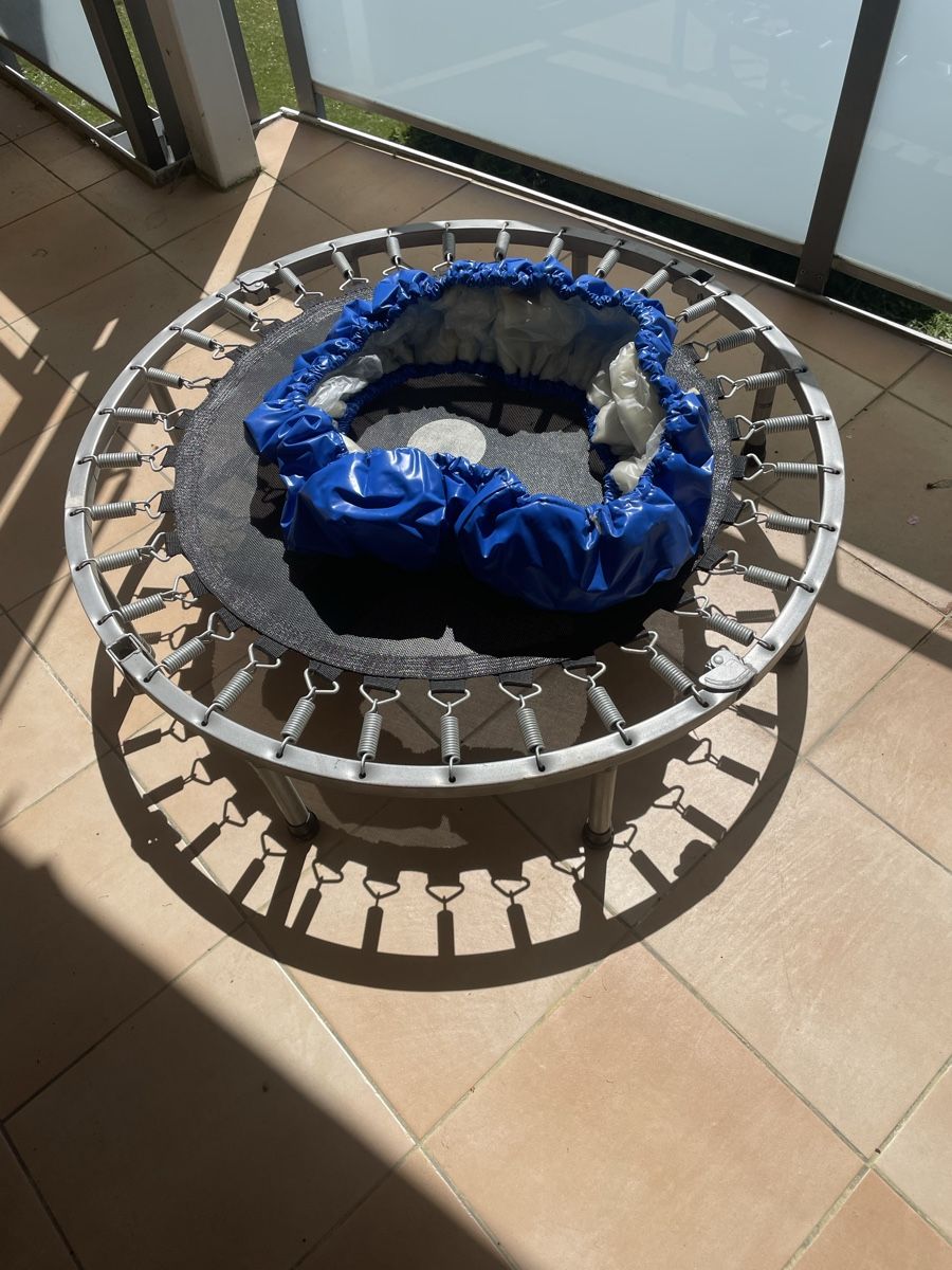 Trampoline: Trampolin – Gebraucht aus Egg b. Zürich von san_822r 1