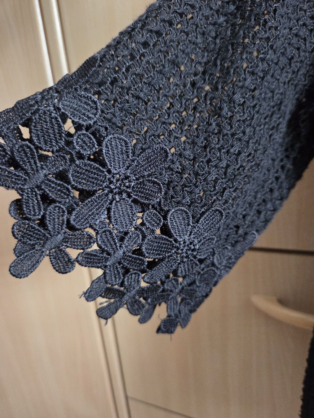 Zebra Tops: Zebra Stricktop Damen Schwarz Grösse S – Gebraucht aus Winterthur von Maricels_Boutique 2