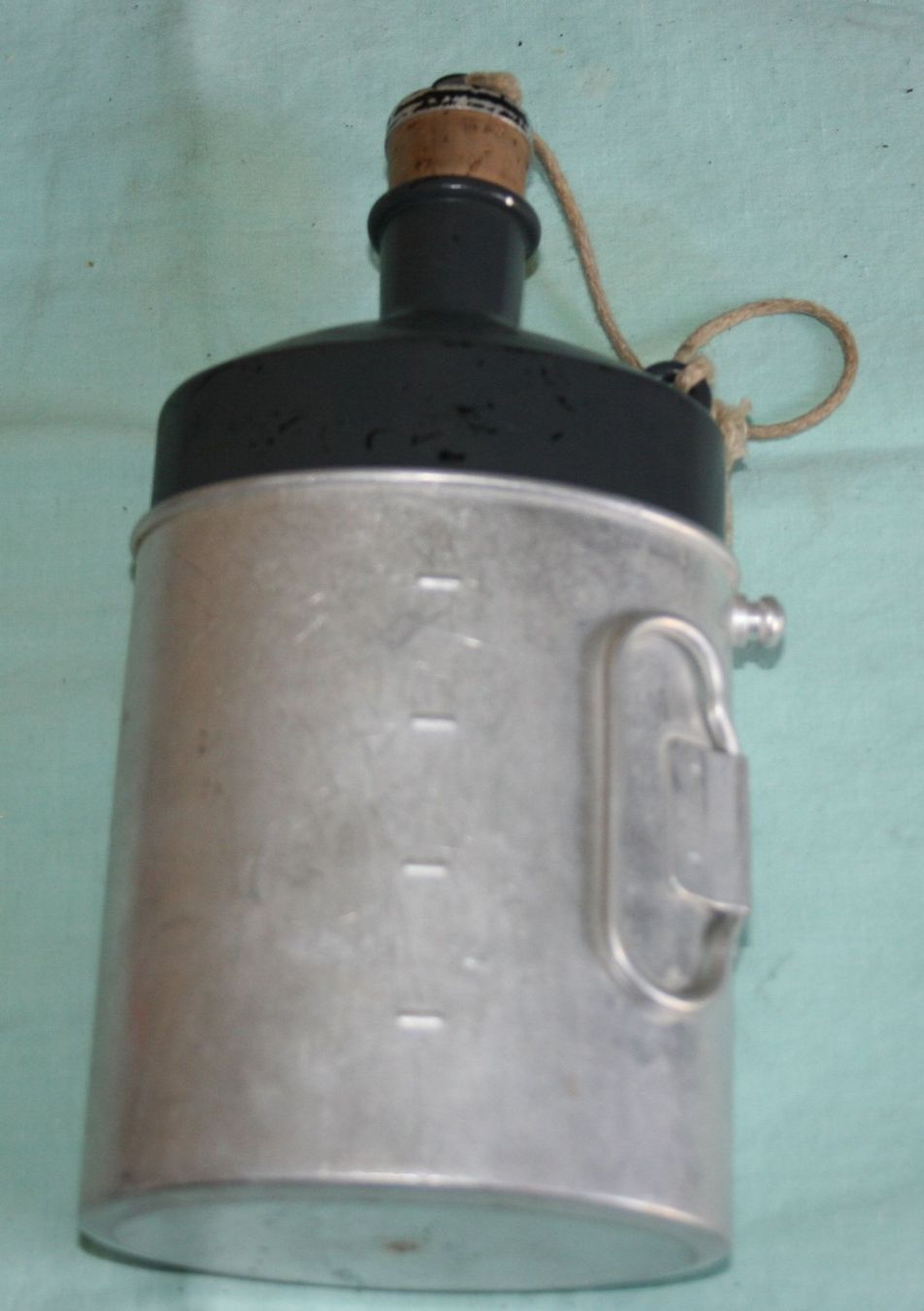 Schweizer Armee Attrezzatura & Pezzi di ricambio: Feldflasche Schweizer Armee. Zustand, siehe Bilder. – Usato da Cadenazzo venduto da Mikeshop