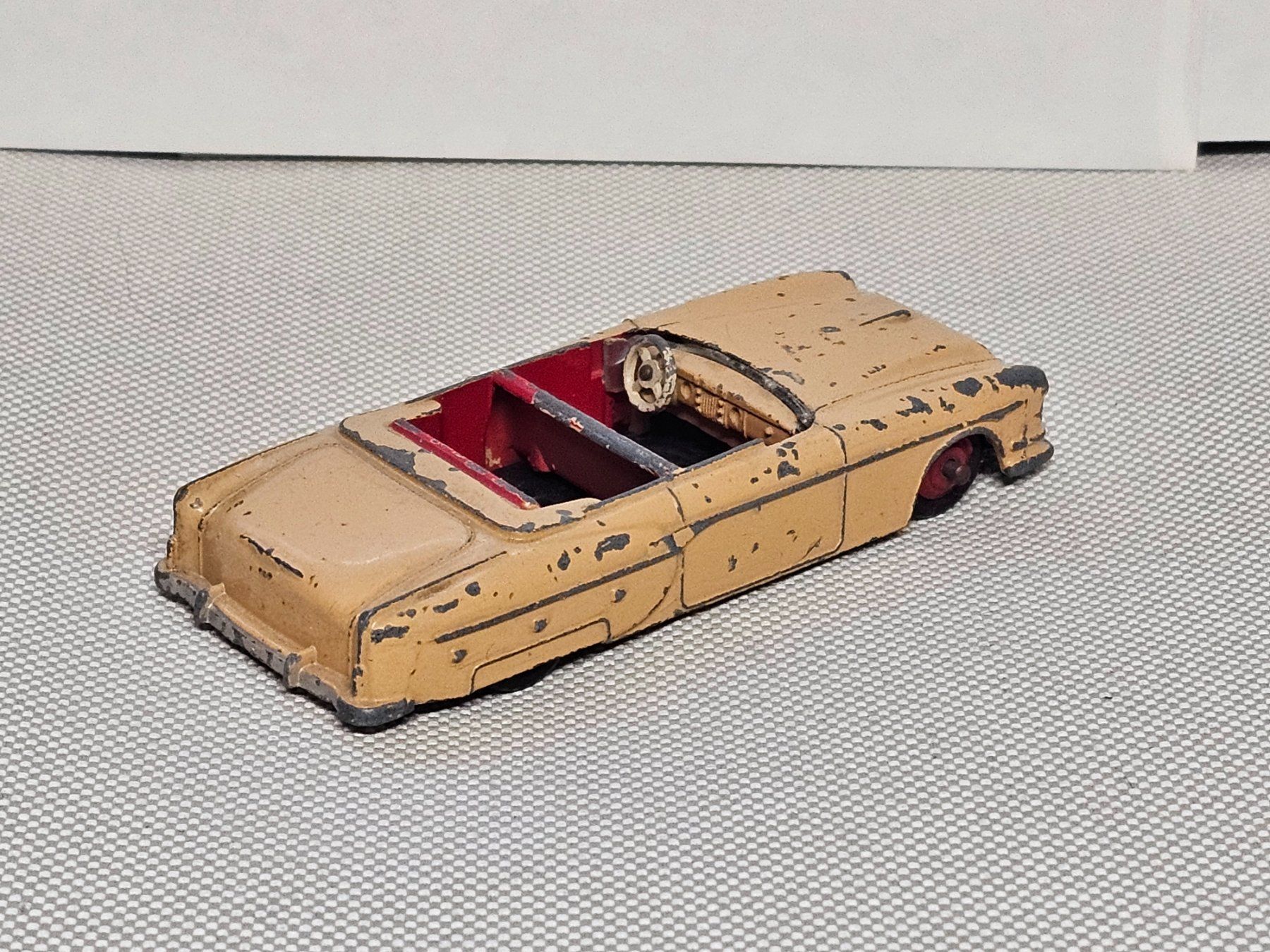 Dinky Toys Voitures modèles: Dinky Packard Cabriolet – D'occasion à Starrkirch-Wil par easygo13 1