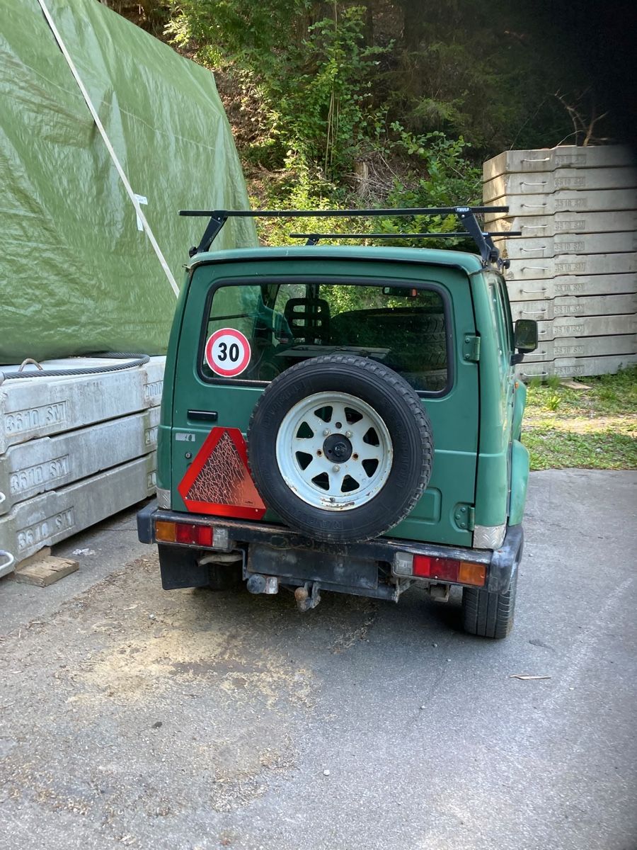 Suzuki Autos: Suzuki Samurai 1000 – Gebraucht aus Kandergrund von matsel 7