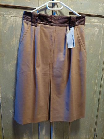 Drykorn . Jupe beige 29