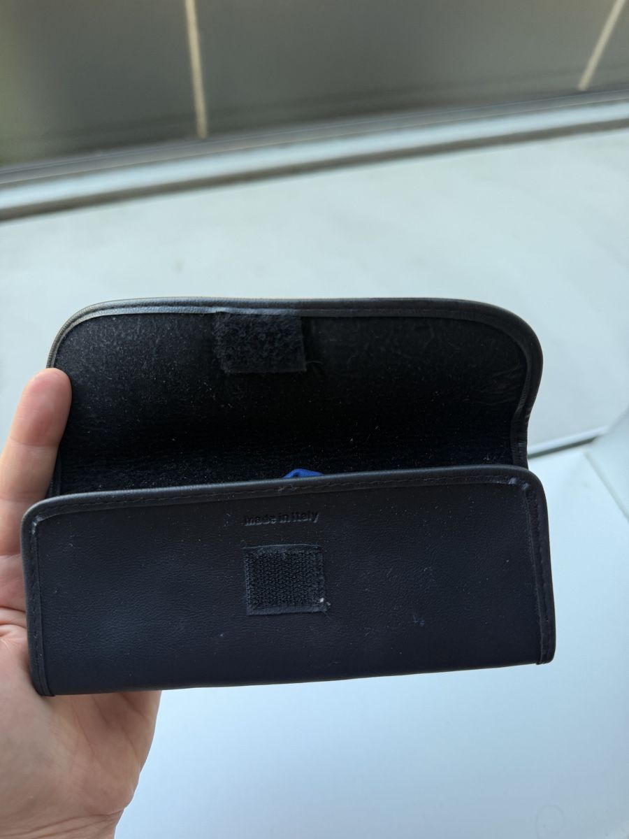 Versace Sonstige Kleidung & Accessoires: Versace Vintage Sonnebrillen Etui  – Gebraucht aus Laupen BE von Lisafurby 2