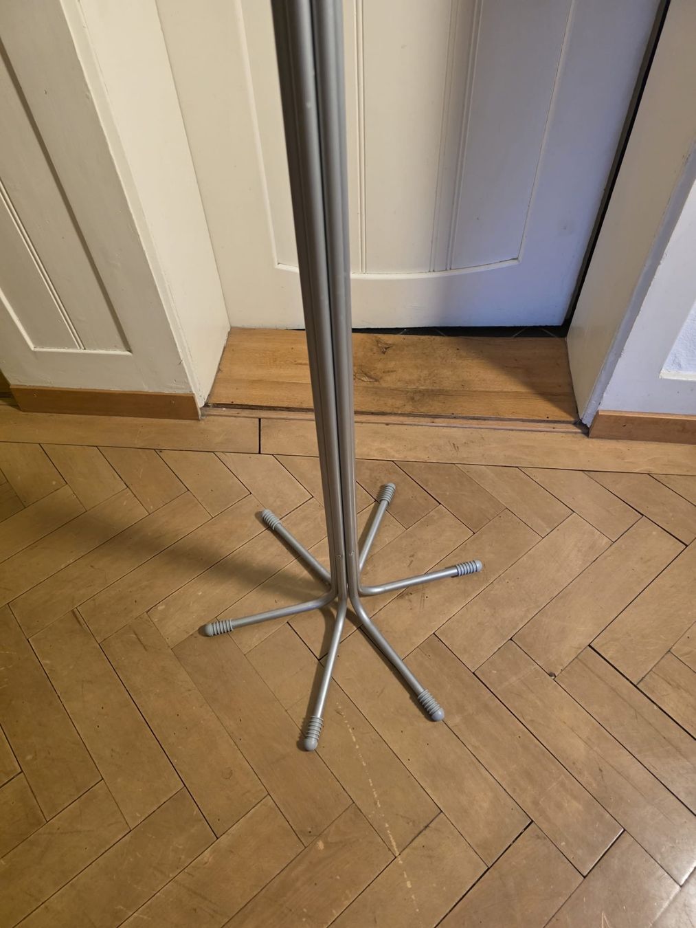 Guardaroba: Jackenständer / Garderobe – Usato da Zürich venduto da chi_hn56 2