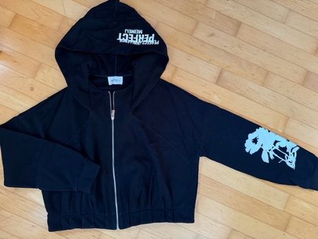 Schwarzer Kapuzenpullover Meimeij Grösse S (ital. 42)