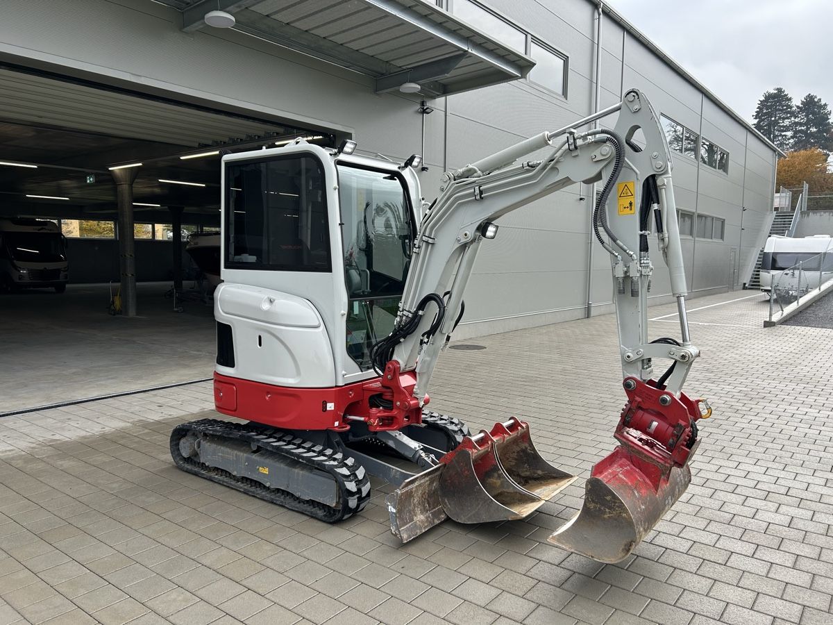 Takeuchi : Takeuchi TB325R Bagger – Gebraucht aus Salmsach von Takeuchi_W395 1