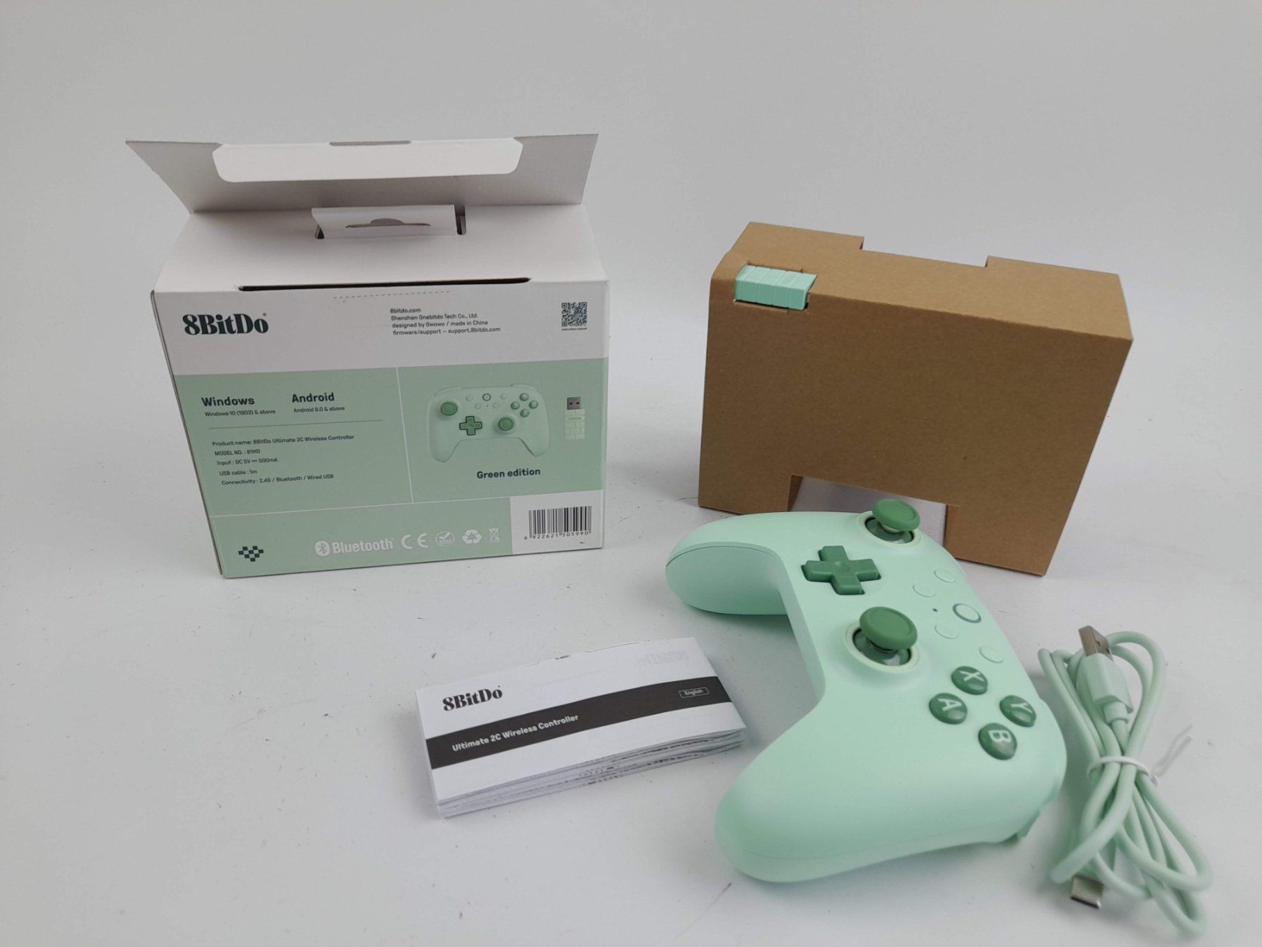 8BitDO Controller: 8BitDo Bluetooth 2.4G Ultimate 2C Wireless controller – Nuovo (secondo la descrizione) da Liebefeld venduto da Restwert_Liebefeld