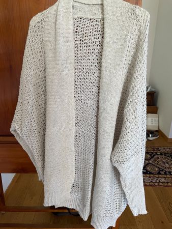 HOLLISTER cardigan, beige, size M/L.