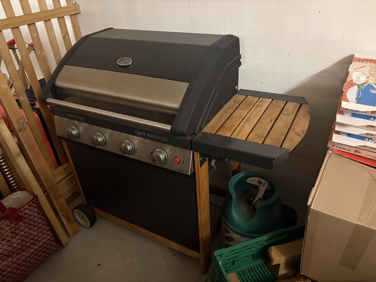 Grills: Grill – Gebraucht aus Dietikon von lui_l7cx