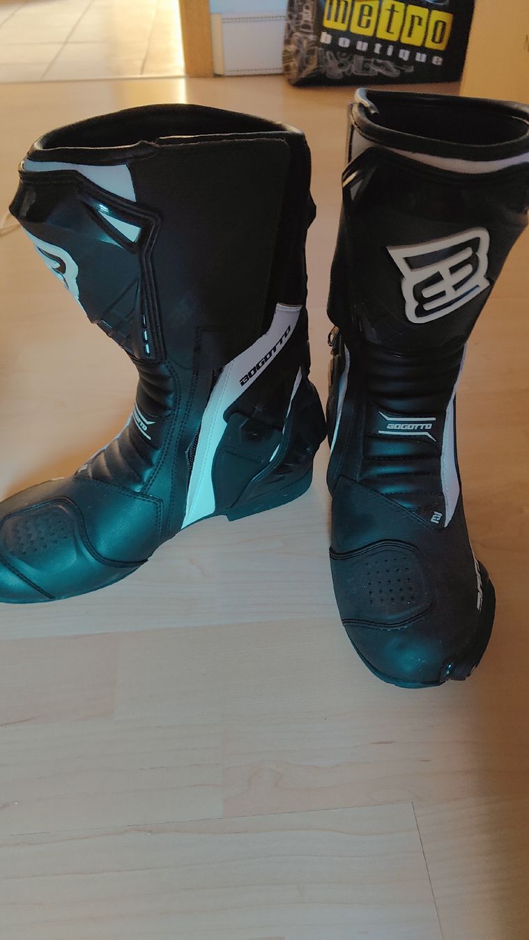 Herrenschuhe: Bogotto Motorradstiefel – Neu (gemäss Beschreibung) aus Oekingen von baumis3 1