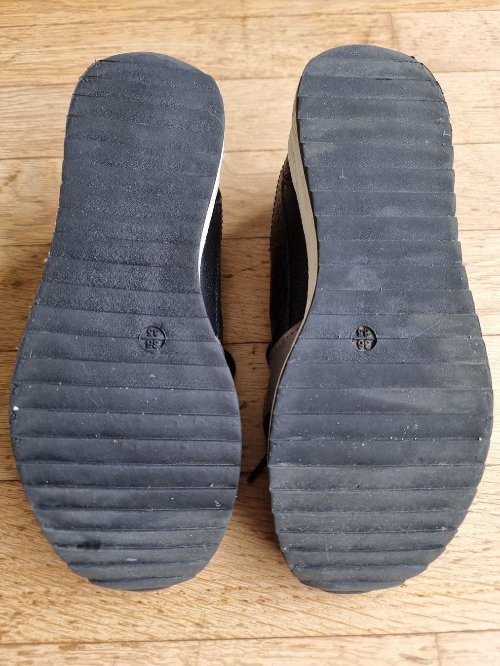 Scarpe per ragazze: Schuhe schwarz Gr. 36 – Usato da Buchrain venduto da Xaro01 3