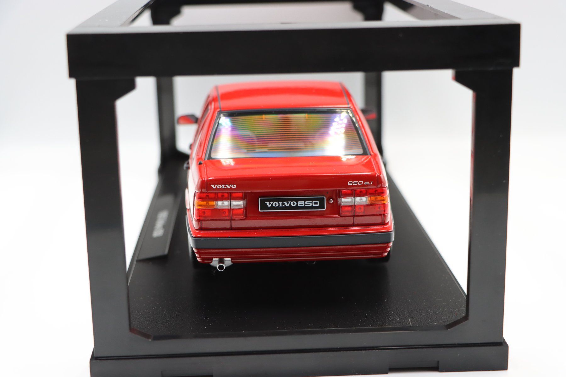 Volvo Modellini d'auto: Volvo 850 1993 1:18 Triple9 – Nuovo e nell'imballaggio originale da Bühl b.Aarberg venduto da modelldiecast 5