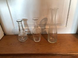 Glaskaraffen fein antik Muster weiss 3x