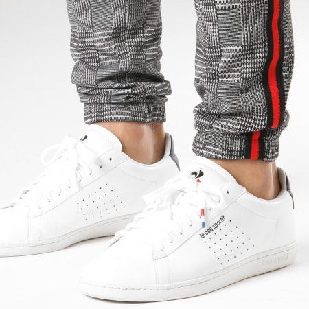 Pantaloni: LBO - Karierte Jogginghose, Grösse XL – Nuovo e nell'imballaggio originale da Wittenbach venduto da mister.biz