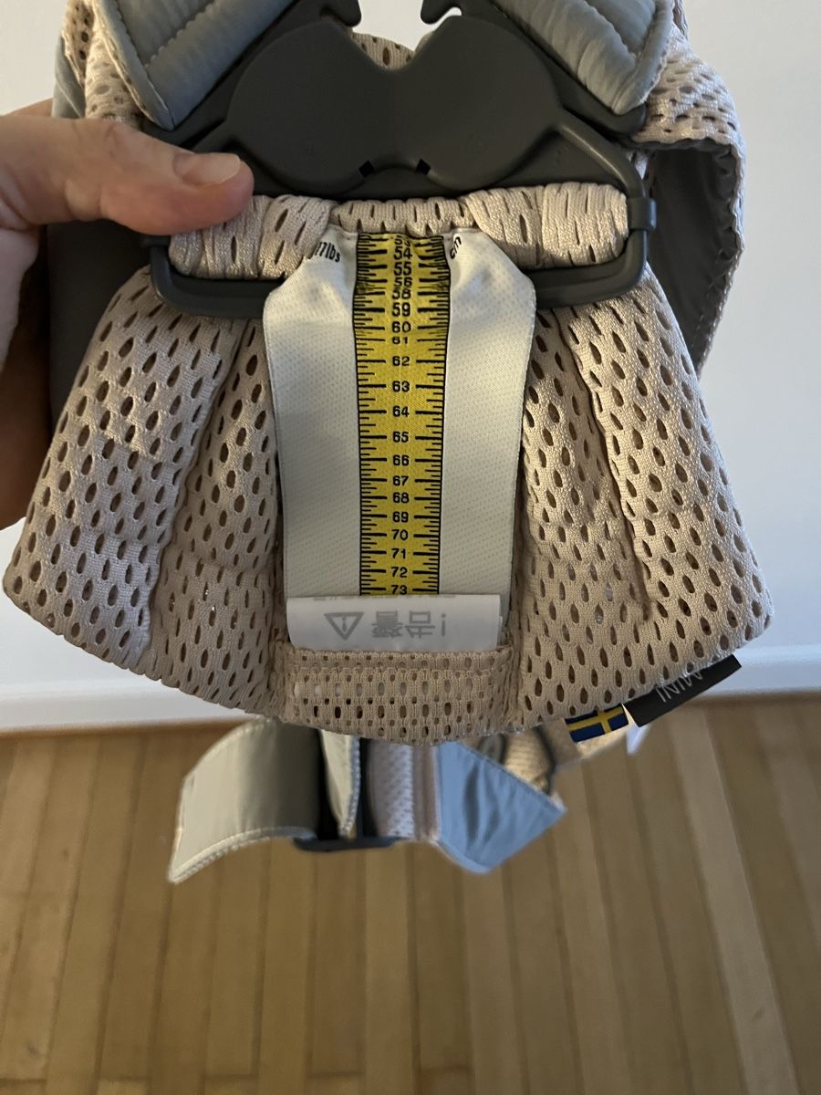 Babybjörn Marsupi portabebè: Baby Björn Mini  – Usato da Basel venduto da lot_7cxt 2