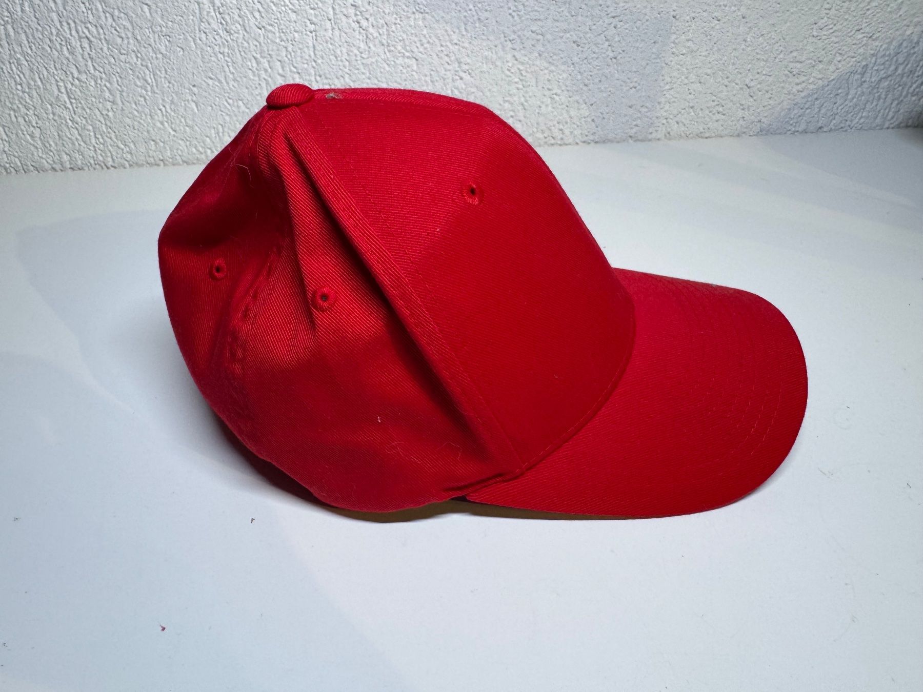 Copricapi, berretti & cappellini: Rotes Base Cap von Nocco Gr. S/M – Usato da Grosswangen venduto da SALE_SALE_SALE 1
