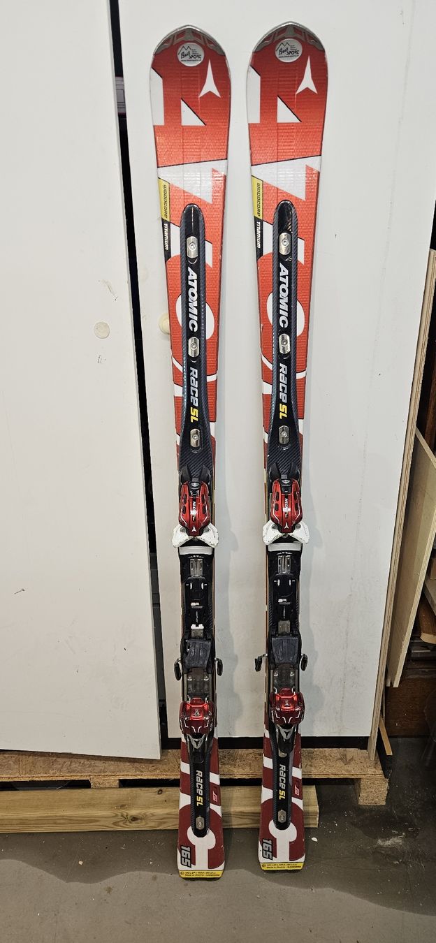Atomic Sci: Atomic Race SL Ski 165 cm mit Neox Bindung  – Usato da Riehen venduto da Herr_Habido