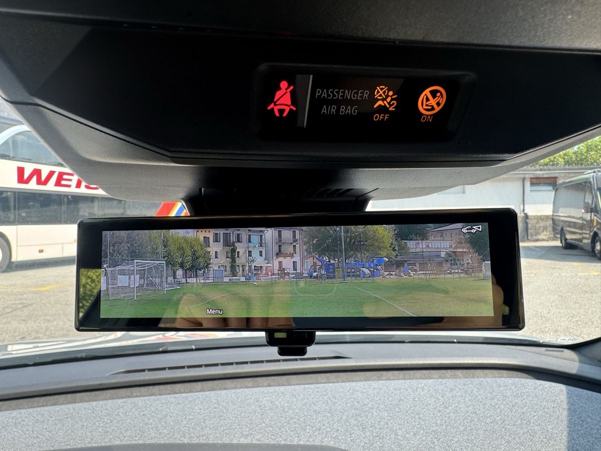 Renault Automobili: Auto Renault Megane E-Tech elettrica  – Usato da Melide venduto da GiovanniBortolozzo 7