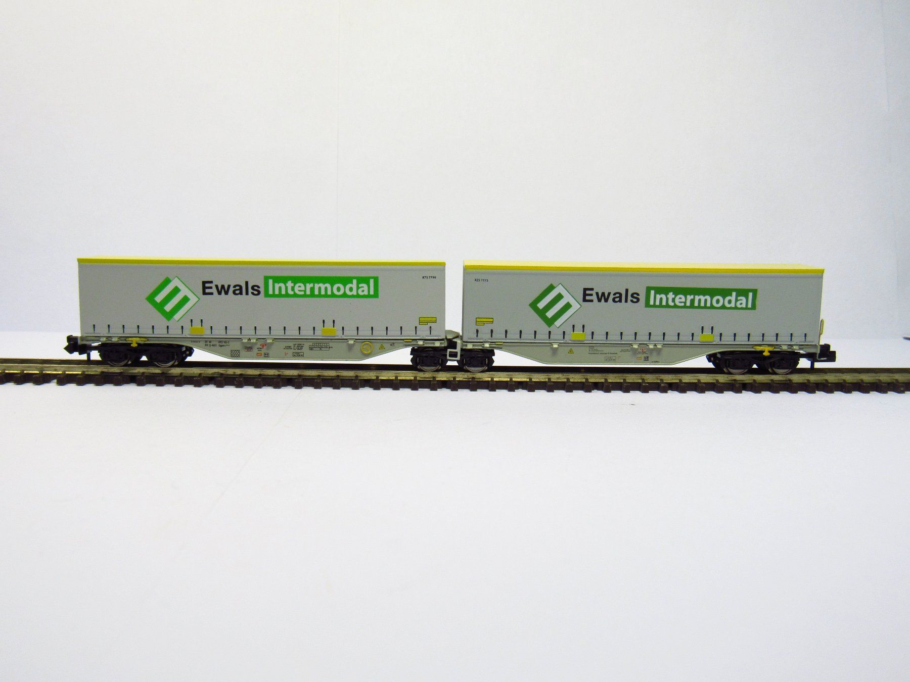 Rocky Rail Modellini di ferrovie: Rocky Rail N RR60113 Doppelcontainerwagen Ewals Intermodal – Usato da Langenthal venduto da pc-s1 1