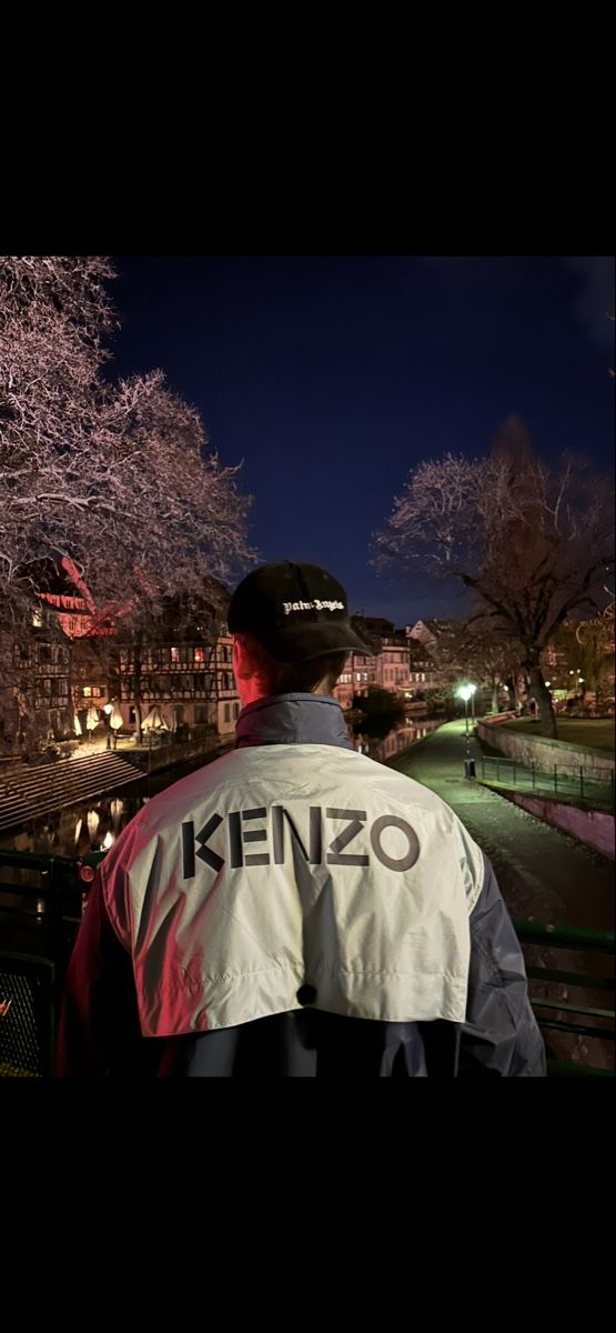 Kenzo Giacche: Kenzo Paris Jacke Blau – Nuovo (secondo la descrizione) da Blumenstein venduto da stnz41