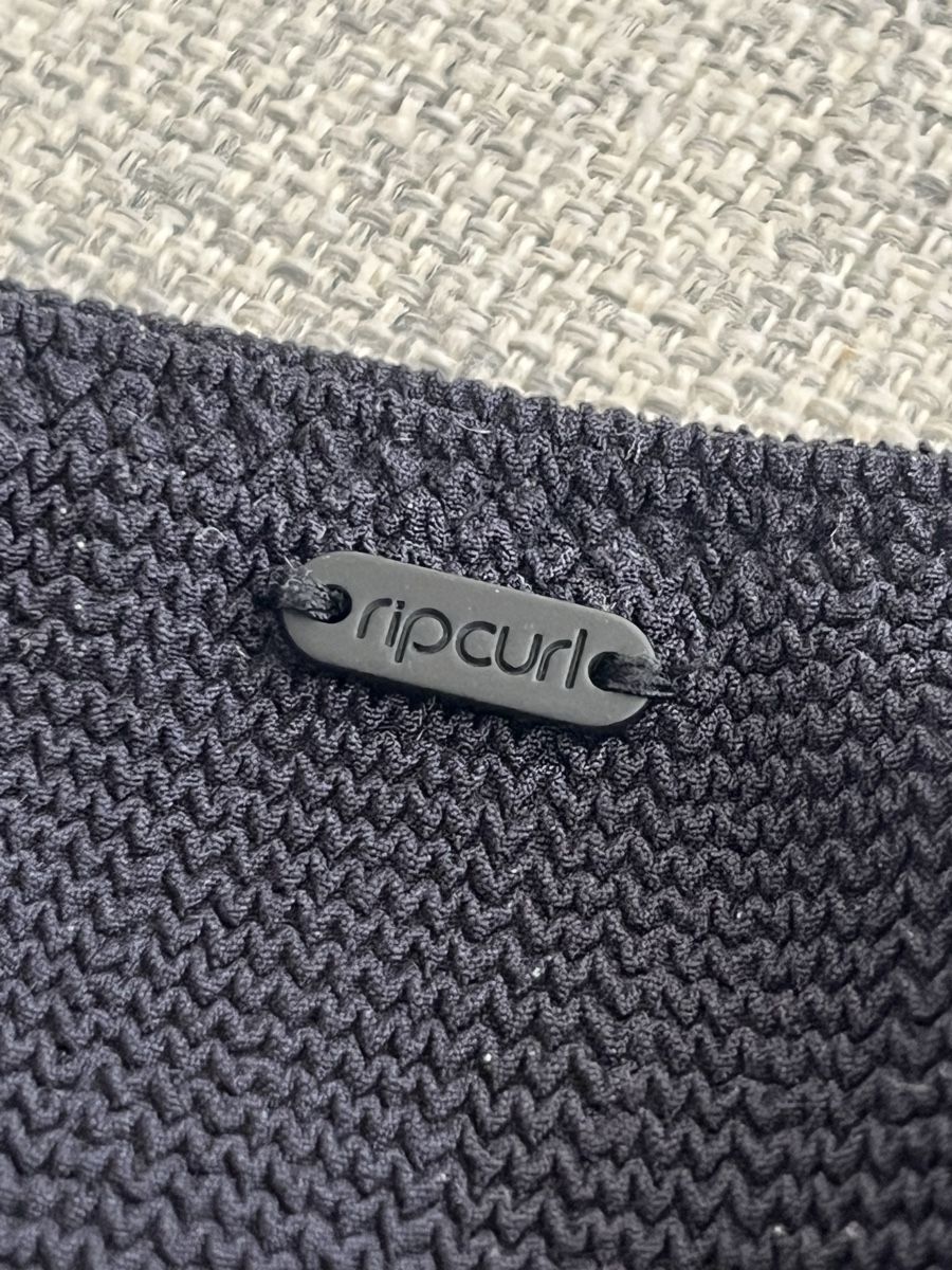 Rip Curl Badekleider & Bikinis: Rip Curl Bikinihose schwarz Grösse S – Gebraucht aus Frauenfeld von heyLani 3