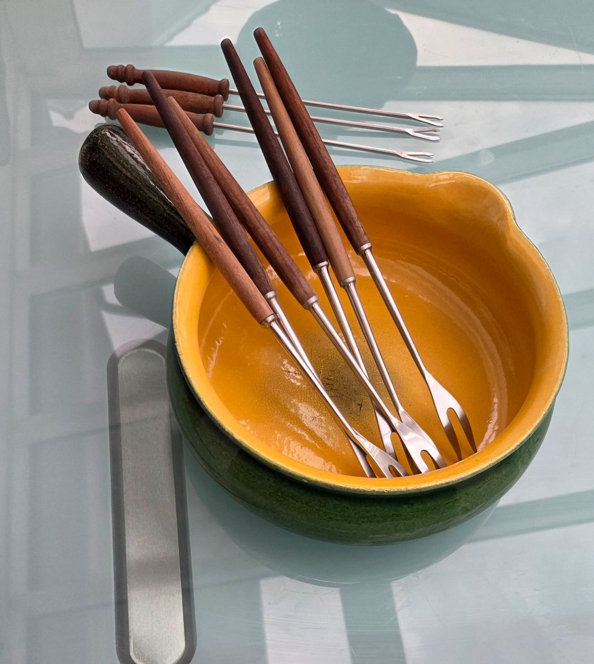 Set di piatti: Fondue-Set komplett, Keramik, Topf, Teller – Usato da Pratteln venduto da Barfuss999 3