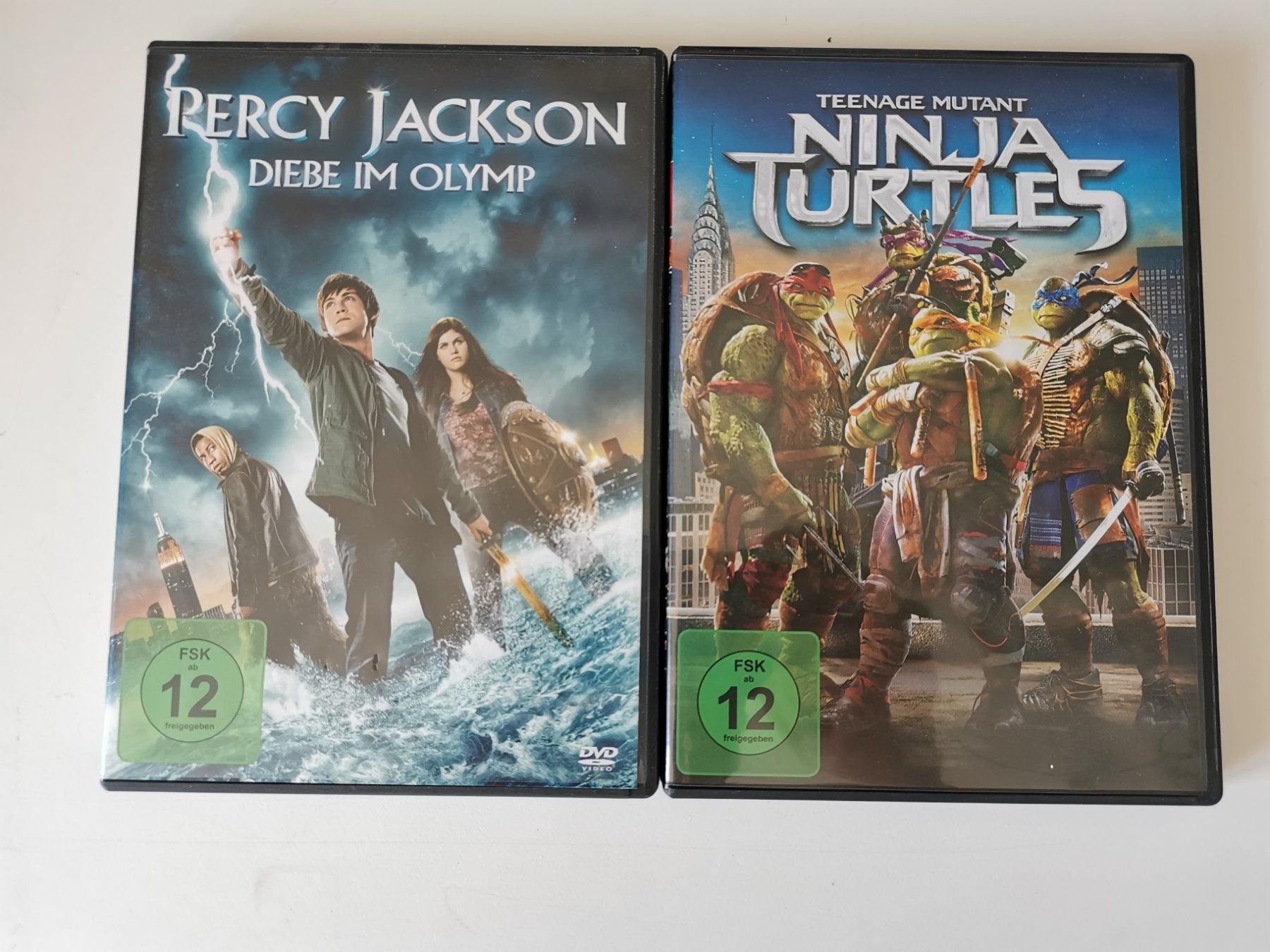 Tutti i DVDs: Percy Jackson & Ninja Turtles DVDs – Usato da Ehrendingen venduto da Amigo5